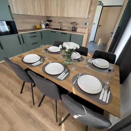 Perninsky Dvur Hotel apartamentowy 4*